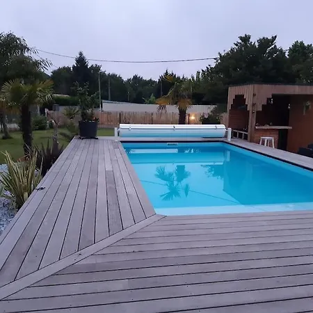 Maison 120 M2, Piscine Chauffee, En Bordure De Foret بيت للعطل ميوس